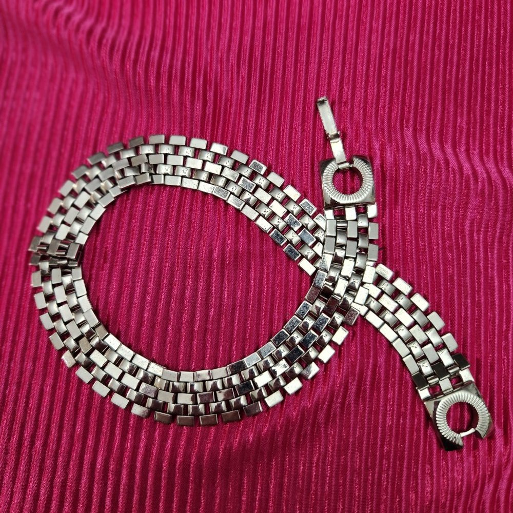 Choker Necklace 1970s Silver Color